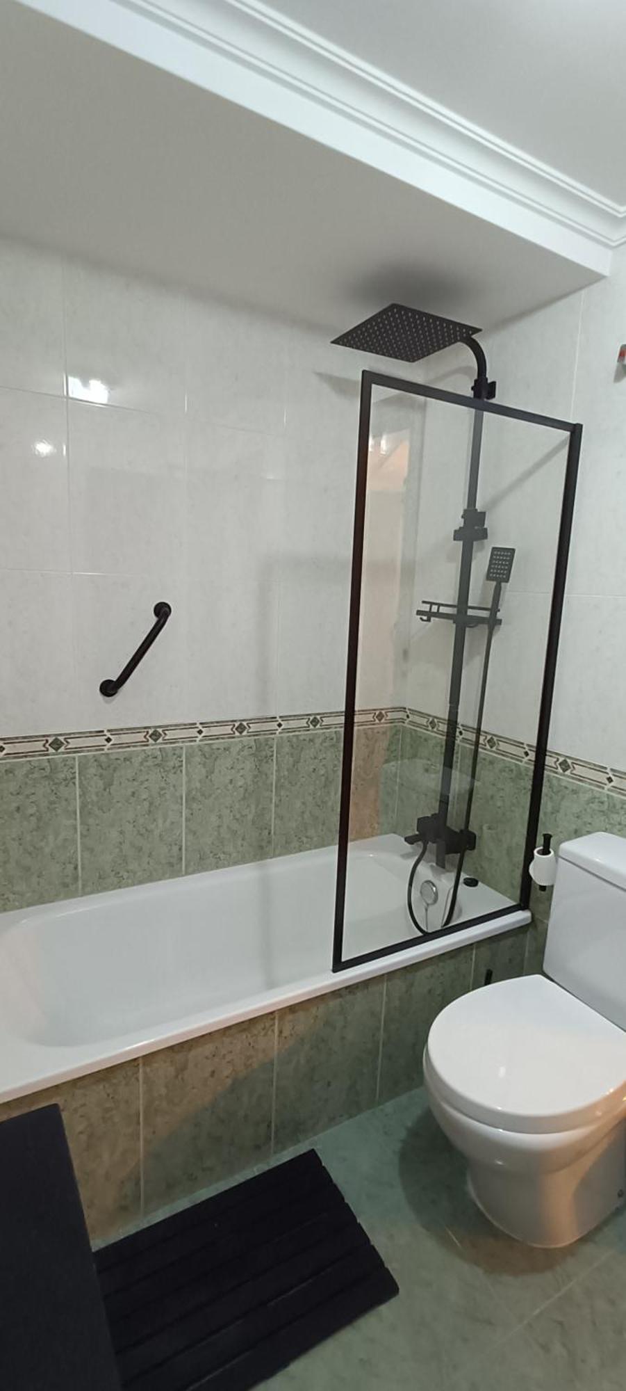 Bonito Apto Petfriendly Con Gran Terraza Y Parking Ideal Para Teletrabajar Vigo Ngoại thất bức ảnh